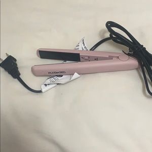 Mini flat iron